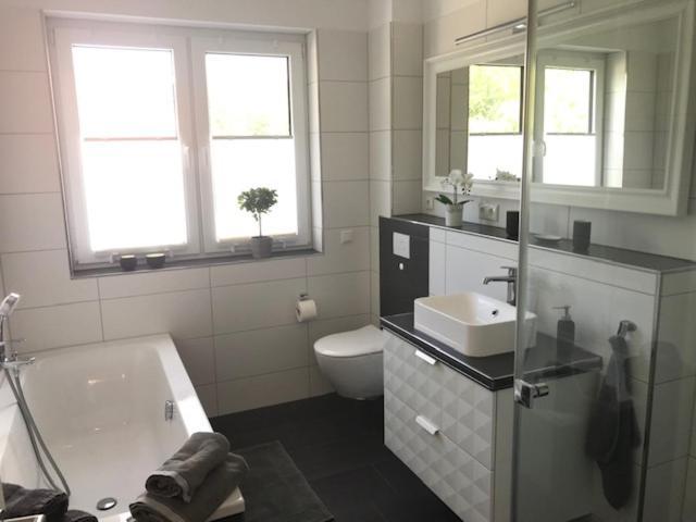 Top-Ferienwohnung Bei Berlin, Bis 3 Gaeste, Terrasse Und Garten Bestensee Екстериор снимка